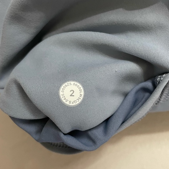 Lululemon Invigorate High Rise Tights Leggings 25” With Pockets Chambray Size 2 - Picture 11 of 12